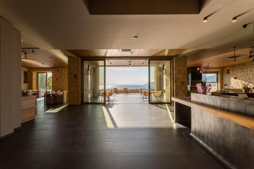 Diapori Suites Hotel Kardamyli Exteriér fotografie
