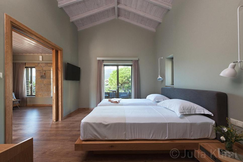 Diapori Suites Hotel Kardamyli Exteriér fotografie