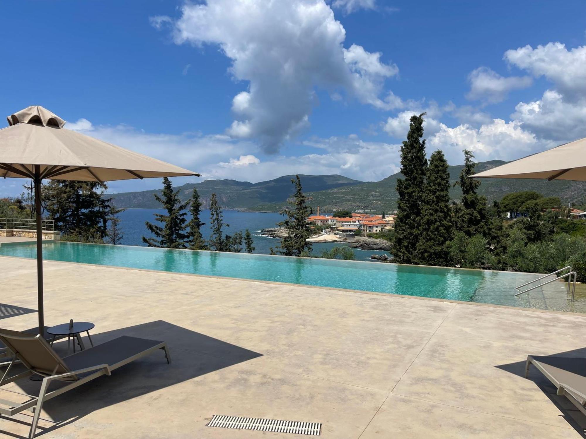 Diapori Suites Hotel Kardamyli Exteriér fotografie